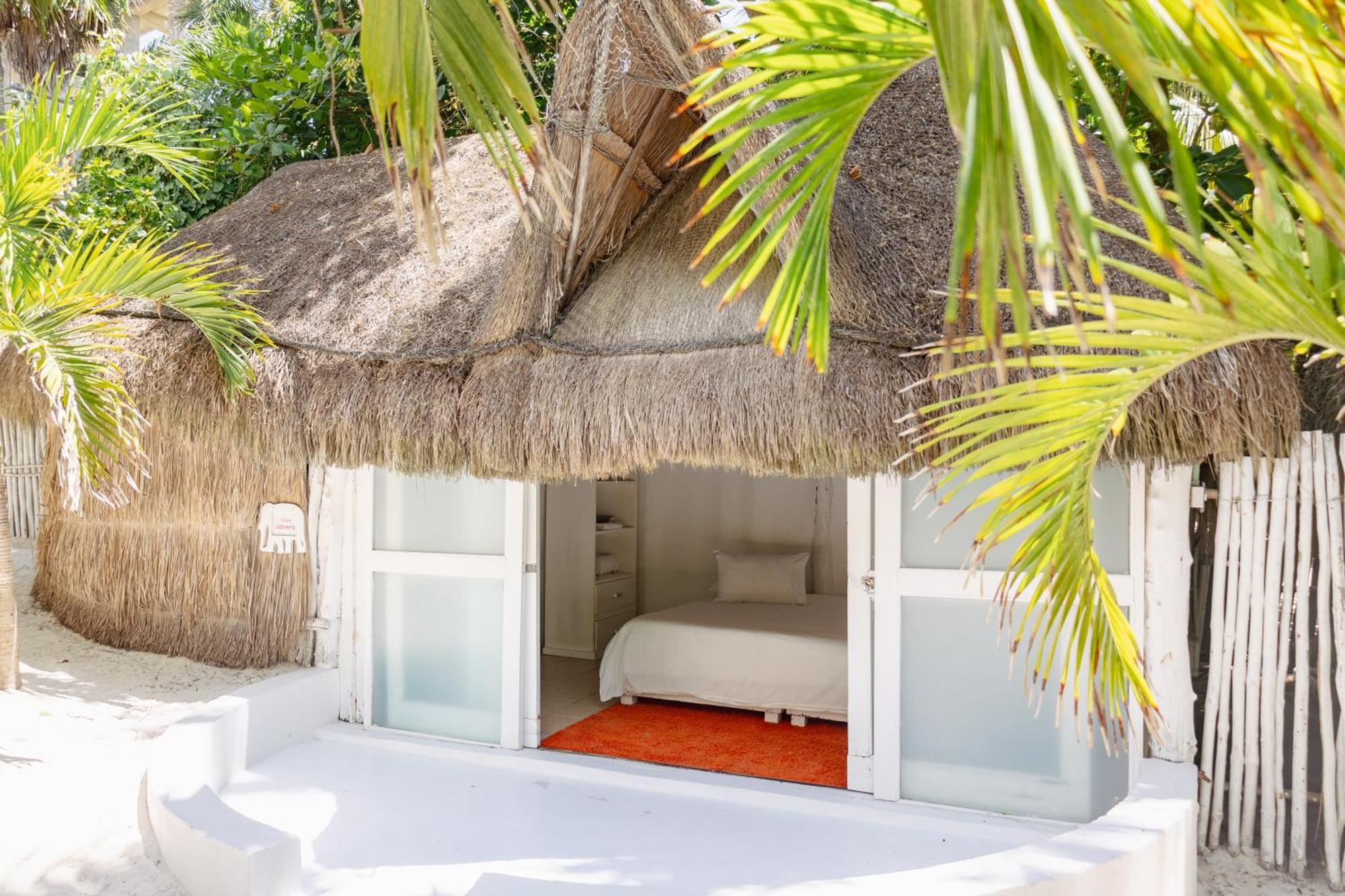 Shambala Beach House Тулум Экстерьер фото